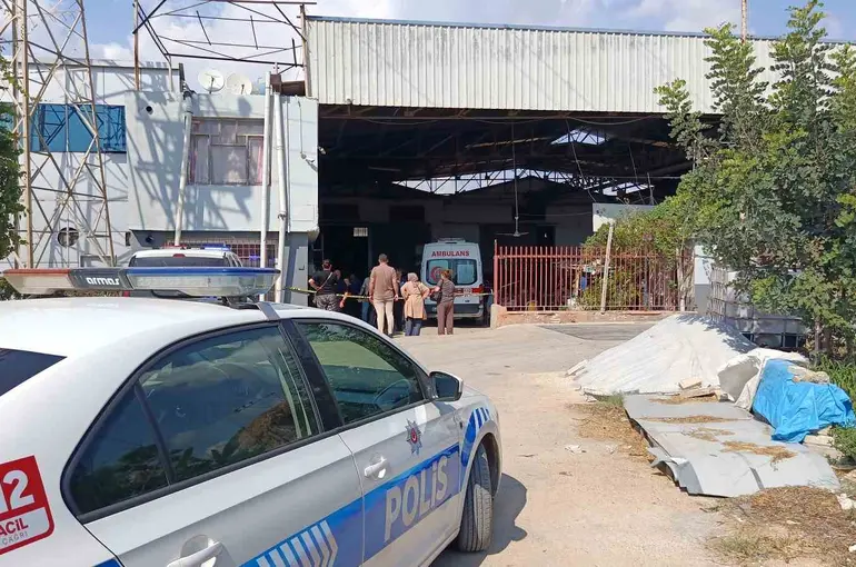 Adana’da iş yeri sahibi ölü bulundu
