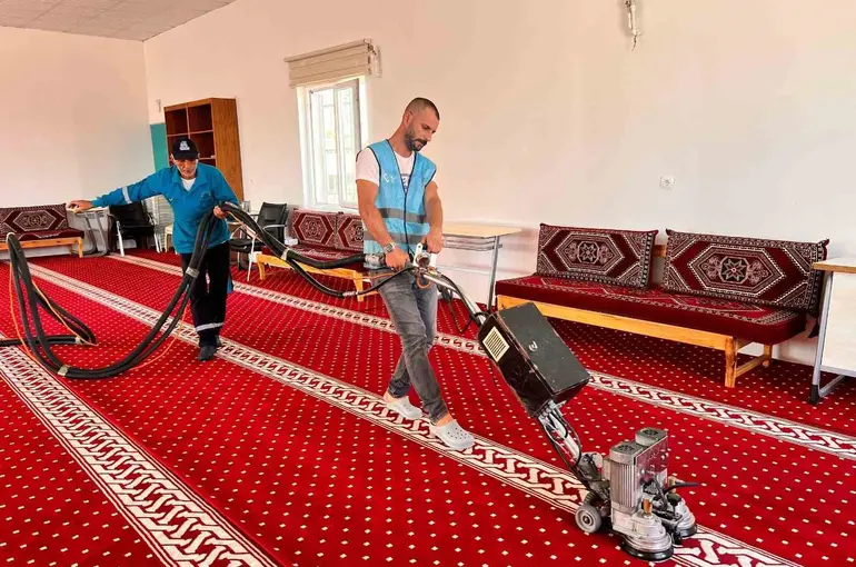 Adıyaman’da ibadethanelerde temizlik çalışması
