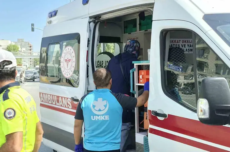 Adıyaman’da otomobil ile motosiklet çarpıştı: 1 kişi yaralandı
