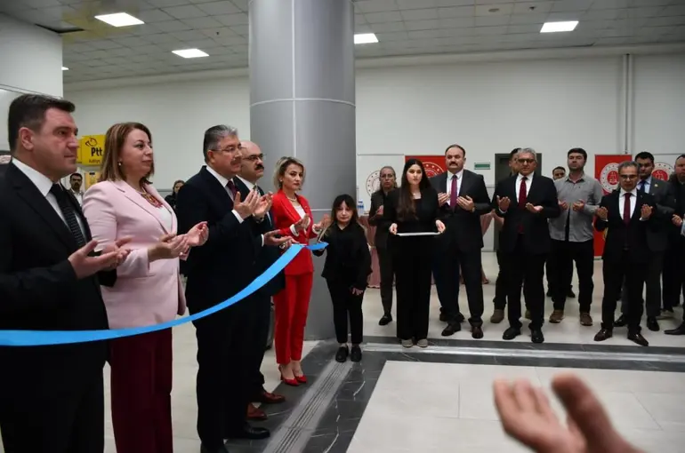 Adliyede Miraç Ali için hayır çarşısı

