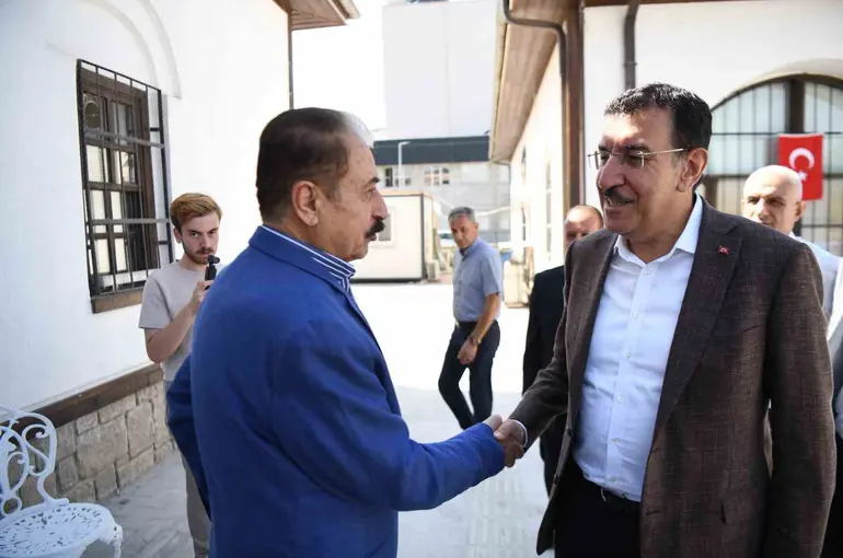 Ahilik Haftası Buluşmasında Malatya’nın sorunları görüşüldü
