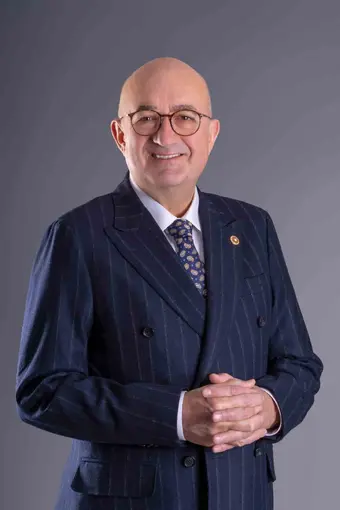 AK Parti Çanakkale Milletvekili Ayhan Gider: "Paylaşmanın, hatırlamanın ve gönül köprülerini güçlendirmenin vaktidir"

