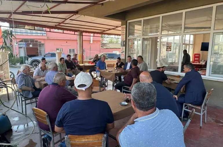 AK Parti İl Başkanı Subaşıoğlu, Sarayköy’de buğday hasadı yaptı
