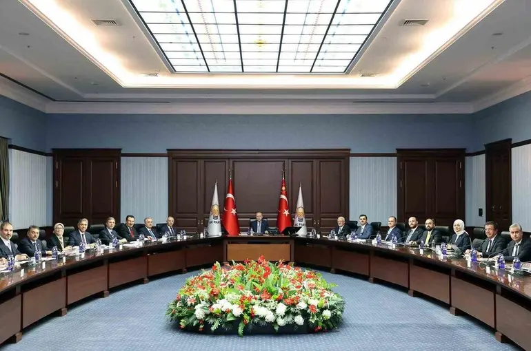 AK Parti MYK başladı
