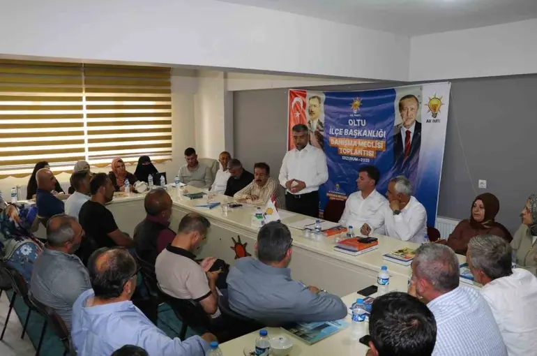AK Parti Oltu’da 2026 danışma meclisi toplantısını gerçekleştirdi
