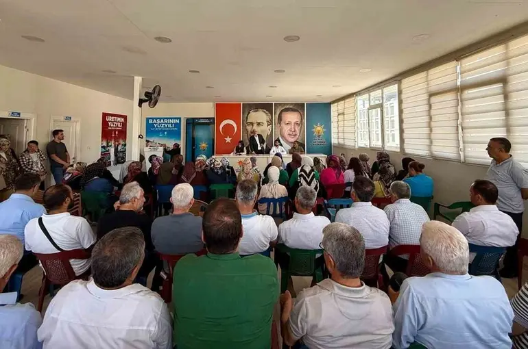 AK Partiden sahaya yönelik geniş kapsamlı çalışma
