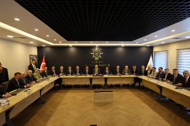 AK Parti’nin gündemi Konya’da masaya yatırıldı!