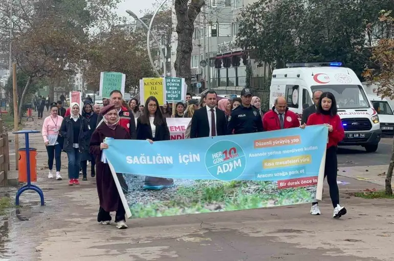 Akçakoca’da sağlık için yürüyüş
