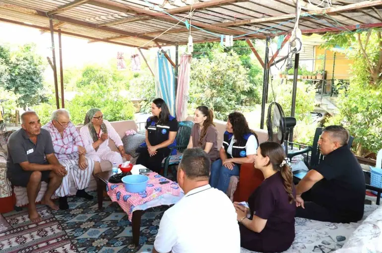 Aksu Belediyesinden vatandaşlara sosyal destek ve sağlık hizmeti

