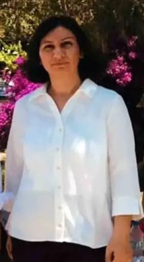 Akyaka’da muhtarlık koltuğu kocasından karısına geçti
