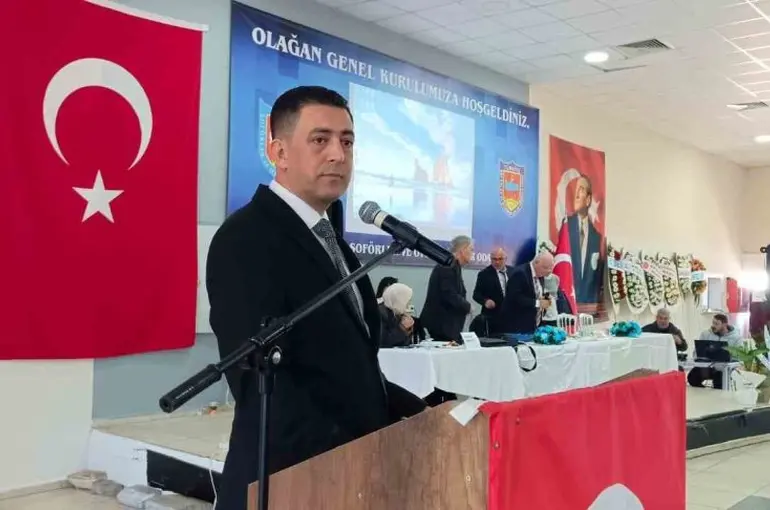 Aliağa Şoförler ve Otomobilciler Esnaf Odası’nda Seyhan Öz başkan seçildi

