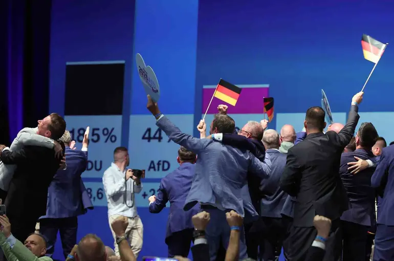 Almanya’da resmi olmayan ilk sonuçlara göre Saksonya-Anhalt eyaletindeki meclisi seçimini aşırı sağcı AfD kazandı
