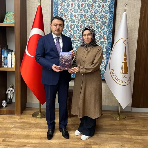 "Anadolu Beylerbeyliği" kitabı Vali Musa Işın’a takdim edildi
