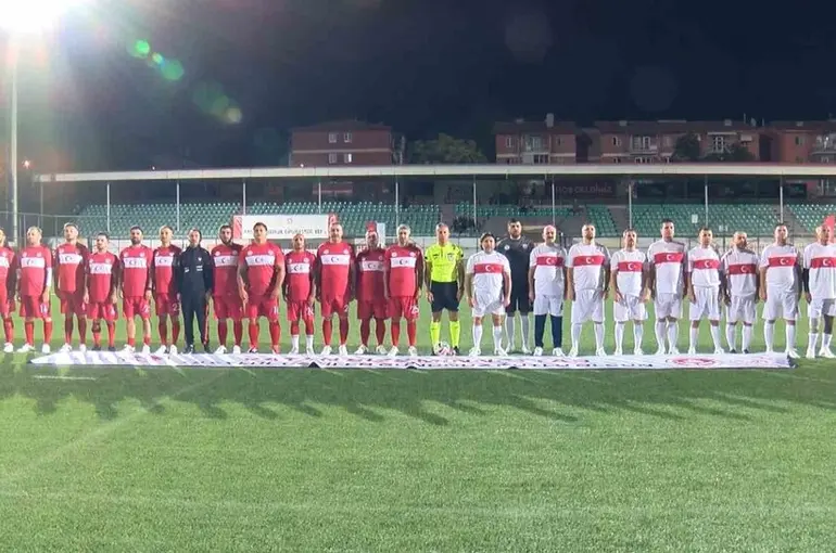 Ankara’da "19 Eylül Gaziler Günü Futbol Müsabakası" oynandı
