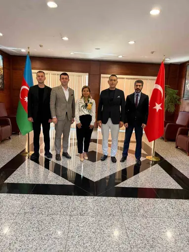 AOSB Heyeti Bakü’de
