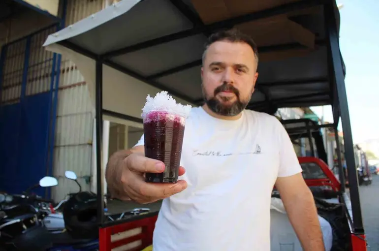 Aydın’da 15 yıldır sanayi esnafını serinletiyor
