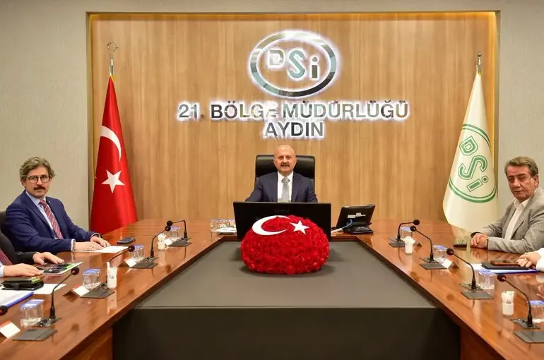 Aydın’da sahipsiz hayvanlara yönelik çalışmalar değerlendirildi
