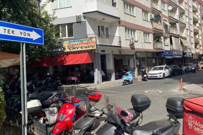 Aydın’da sürücülere tek yön uyarısı: Orta Mahalle 218 Sokak tek yön oldu
