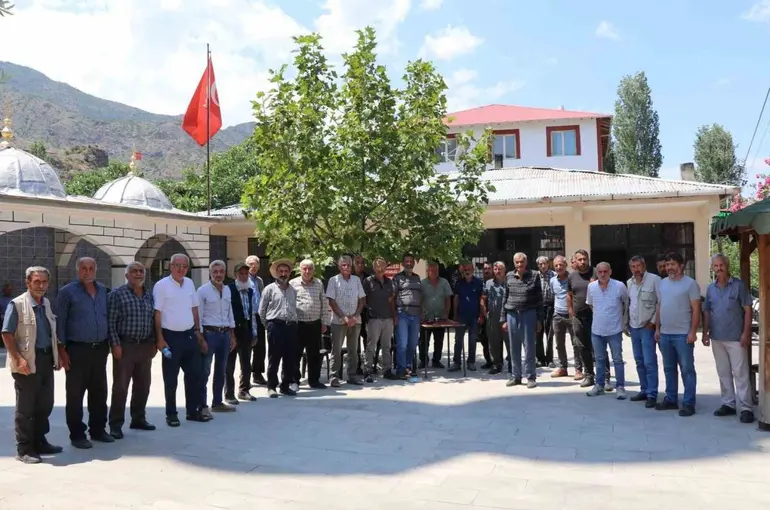 Ayvalı mahallesi dere ıslahı ve taşkın koruma çalışmalarının tamamlanmasını bekliyor

