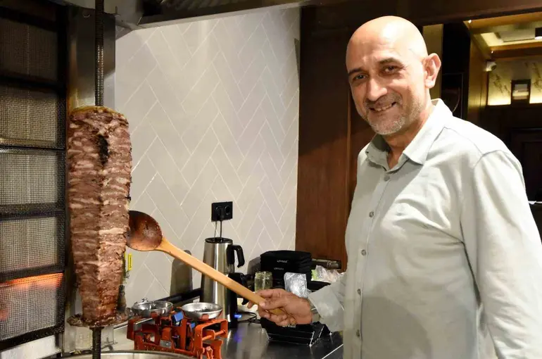 Babadan oğula ‘Tarihi seher lokantası’ geleneği
