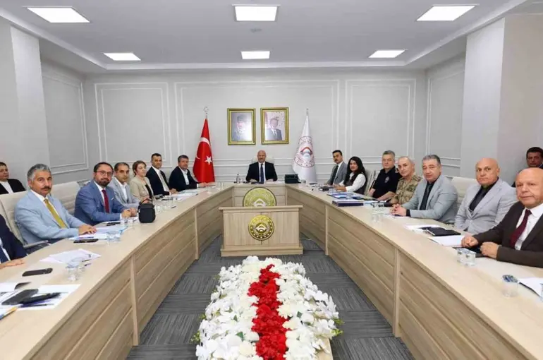 Bağımlılıkla Mücadele İl Koordinasyon Kurulu toplandı
