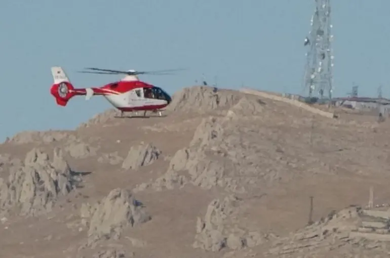 Bahçesaray ve Çatak’tan hastalar helikopterle Van’a nakledildi
