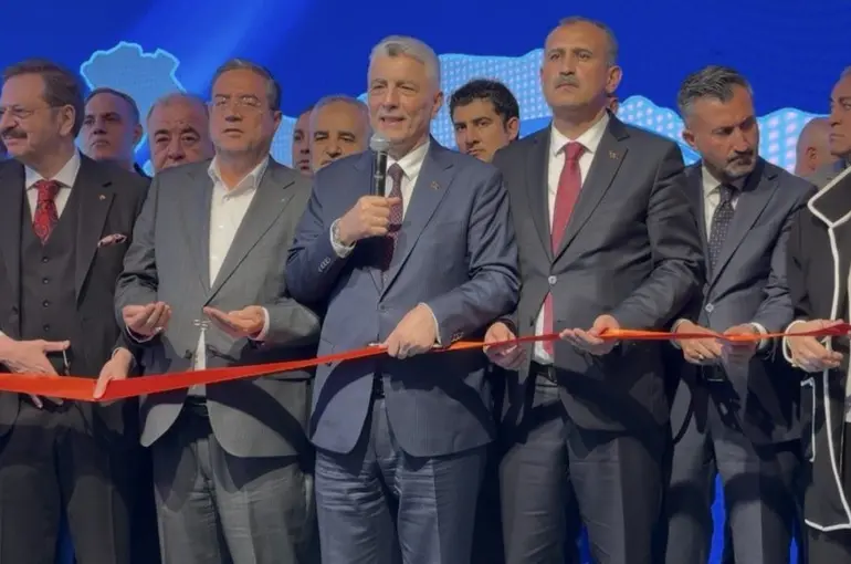 Bakan Bolat: "Gürbulak’ı tamamen modernize ettik"
