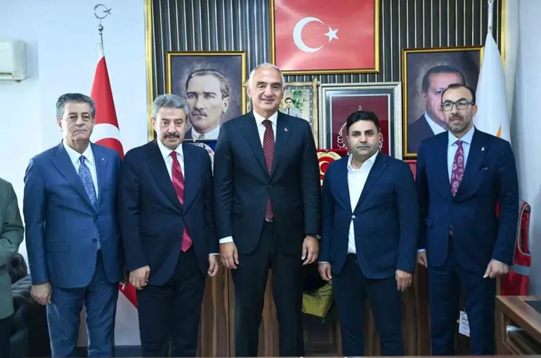 Bakan Ersoy: "Terörsüz Türkiye’nin adımları güçlü şekilde atılıyor"
