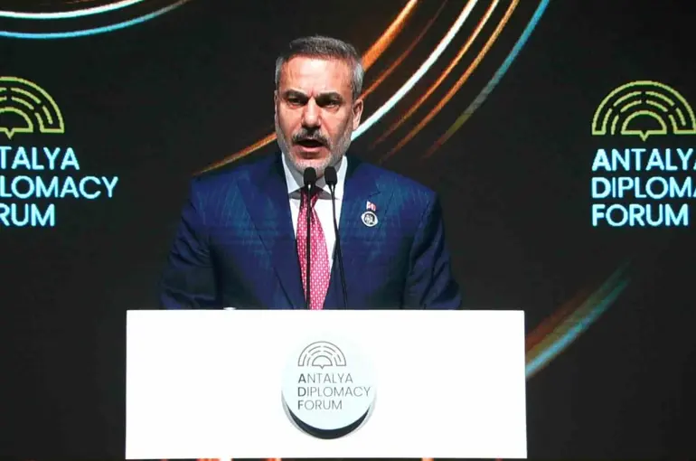 Bakan Fidan: "İsrail’in pervasız saldırganlığı Gazze sınırlarını aşmıştır"
