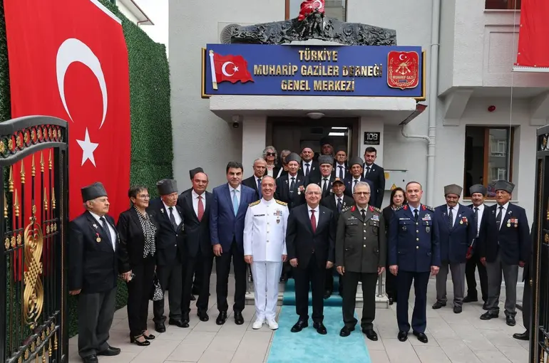 Bakan Güler: "Gazilik, şanlı tarihimizde büyük bir şeref ve onur vesilesi olarak görülmüştür"
