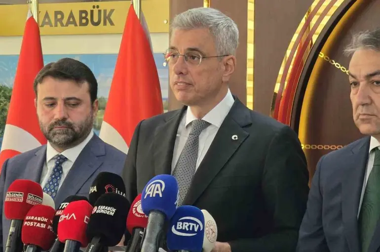 Bakan Memişoğlu: "Türkiye sağlıkta dünyanın örnek gösterdiği ülkelerden biri"
