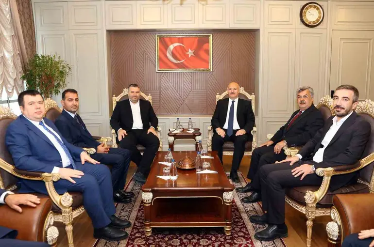 Bakan Yardımcısı İnan, sanayi yatırımlarını değerlendirdi
