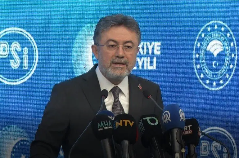 Bakan Yumaklı su krizini Konya Ovası üzerinden anlattı