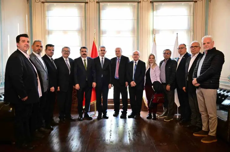 Balkanlarla göbek bağımız var
