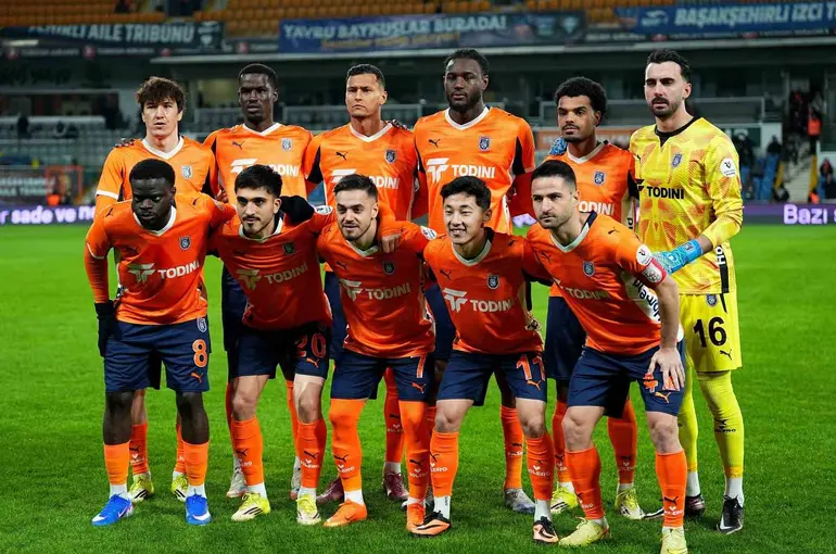 Başakşehir, Galatasaray’a karşı kötü seriyi sonlandırmak için sahaya çıkacak
