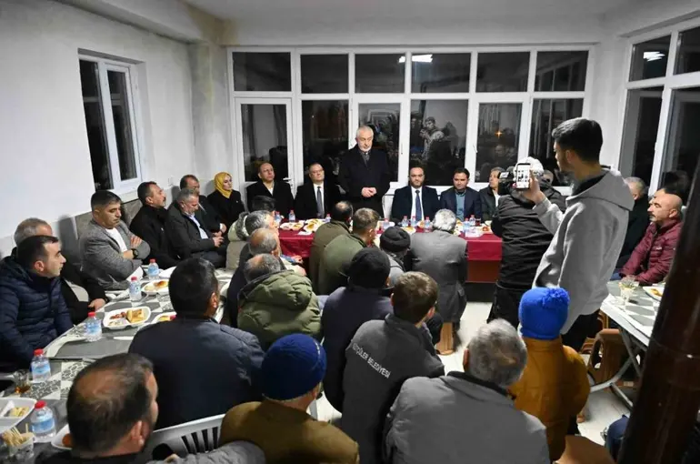 Başkan Başdeğirmen’den Sarımehmetler’e hizmet sözü

