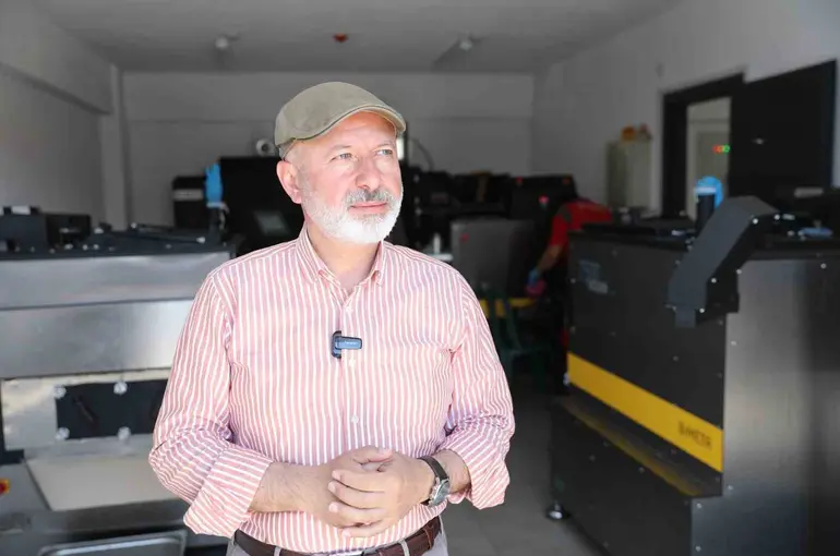 Başkan Çolakbayrakdar: "Küçük dostlarımıza beş yıldızlı konfor sunuyoruz"
