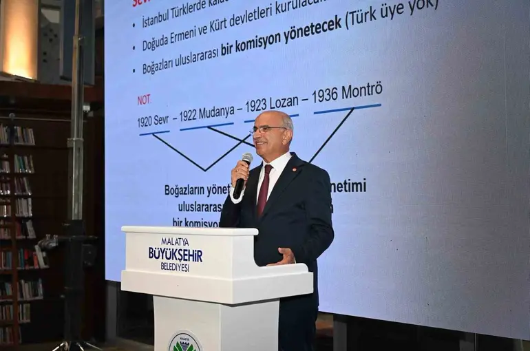 Başkan Er: "Gençlerimizin geleceğini inşa ediyoruz"
