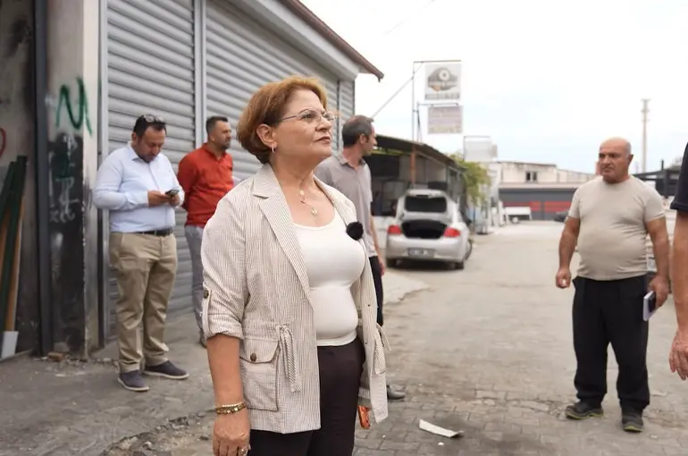Başkan Gençay sanayi esnafları ile bir araya geldi
