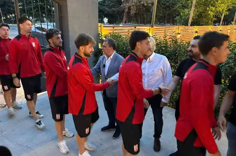 Başkan Hakan Şehirli’den Balıkesirspor’a tam destek
