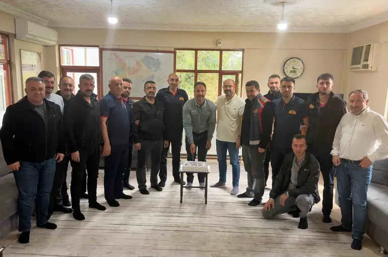 Başkan Kavaklıgil, itfaiyecilerin haftasını kutladı
