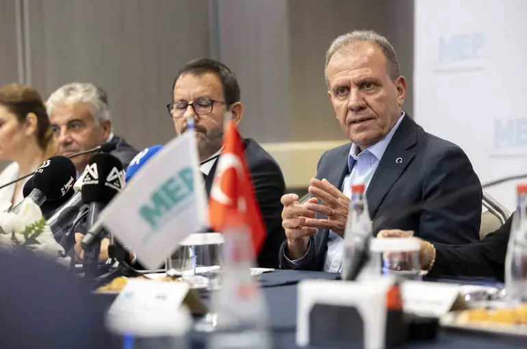 Başkan Seçer:   "Mersin huzur, kardeşlik ve barış kentidir"
