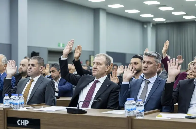 Başkan Seçer: "Mersin’e en iyi şekilde hizmet etmeye devam edeceğiz"

