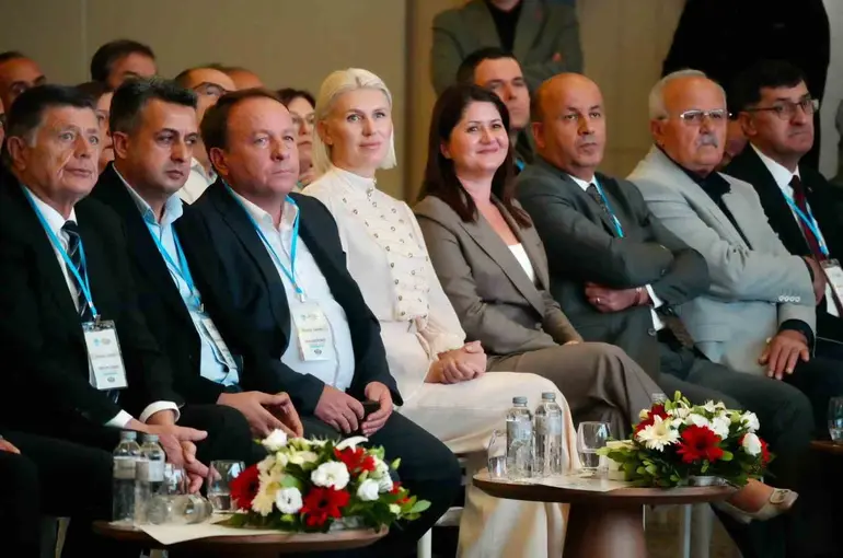 Başkan Subaşı, belediye başkanlarıyla Kayseri’de bir araya geldi
