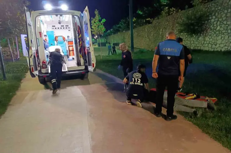 Battalgazi’de scooter kazasına ekiplerden hızlı müdahale
