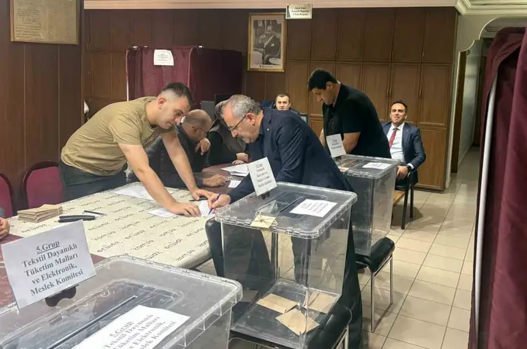 Bayburt TSO’da Seyhan yeniden başkan seçildi
