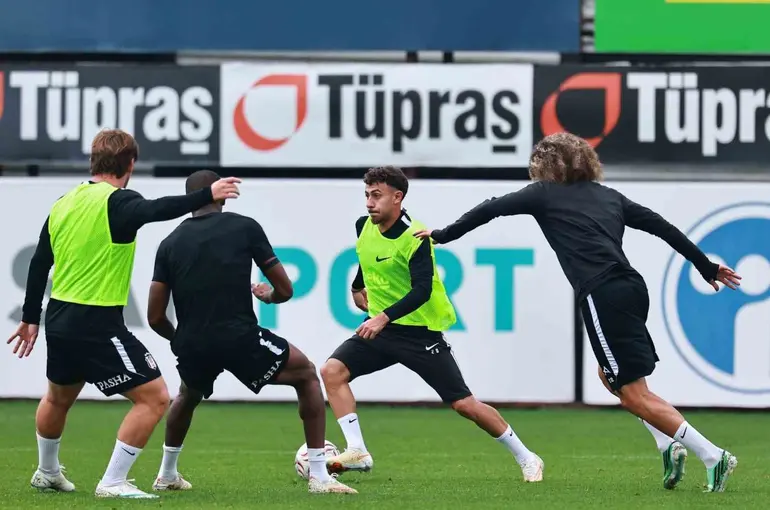 Beşiktaş, Başakşehir maçı hazırlıklarını tamamladı
