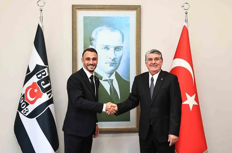 Beşiktaş, Gökhan Sazdağı’nı transfer etti
