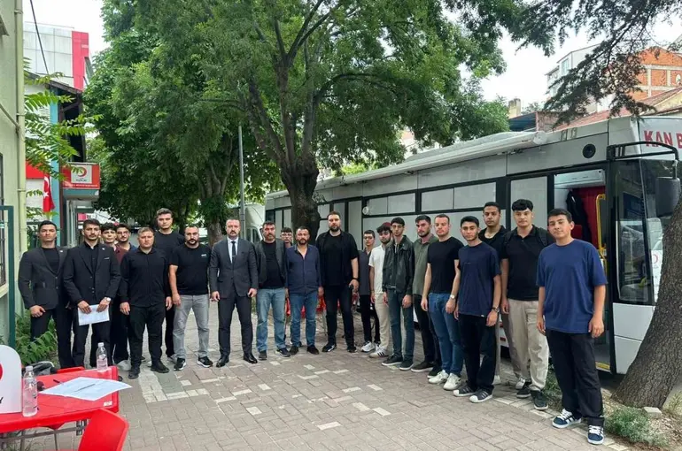 Bilecik Ülkü Ocaklarından kan bağışı seferberliği
