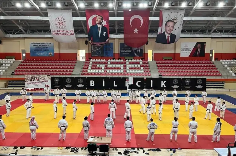 Bilecik’te 58 judocu sınav için ter döktü
